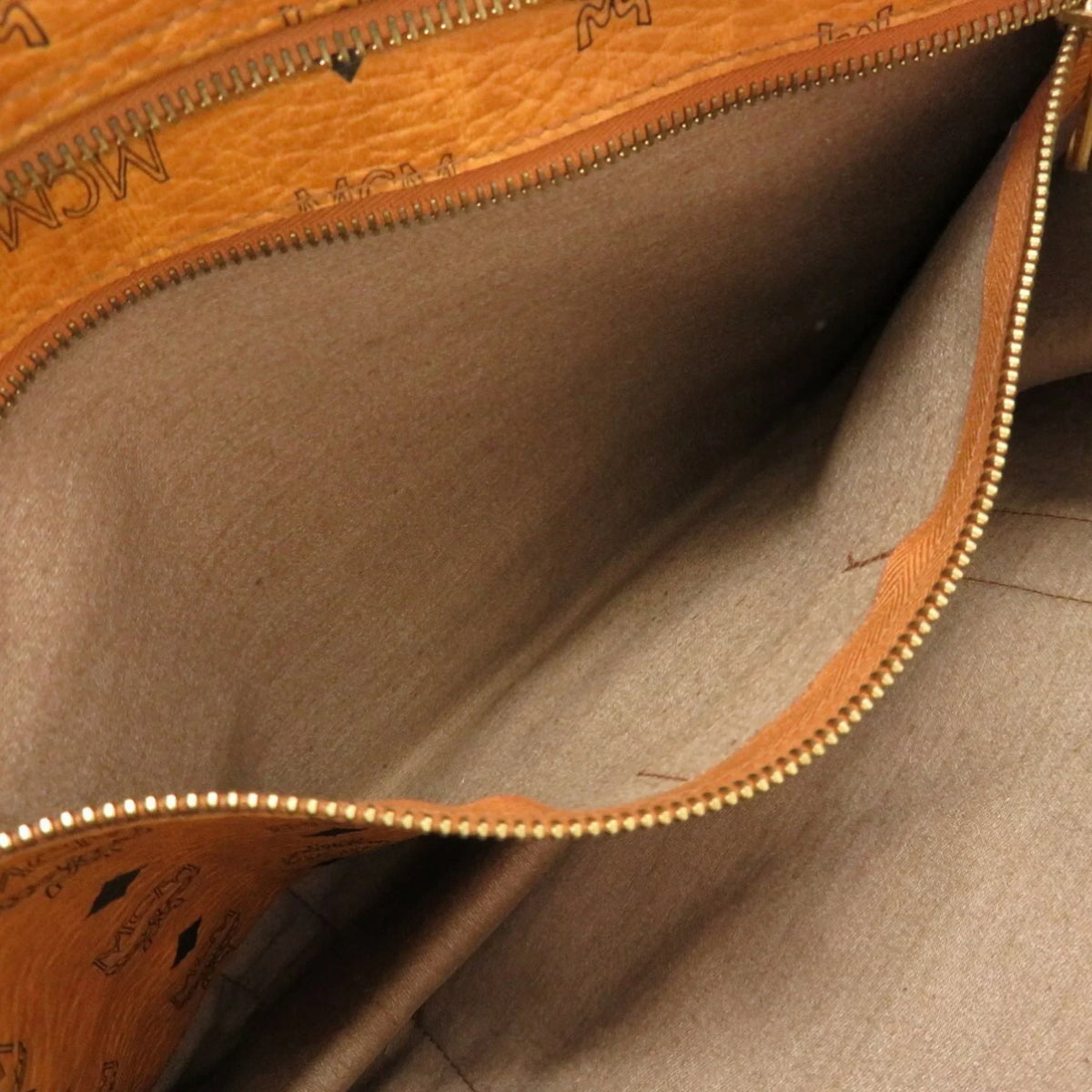 MCM Visetos Brown Canvas Tote Bag ()