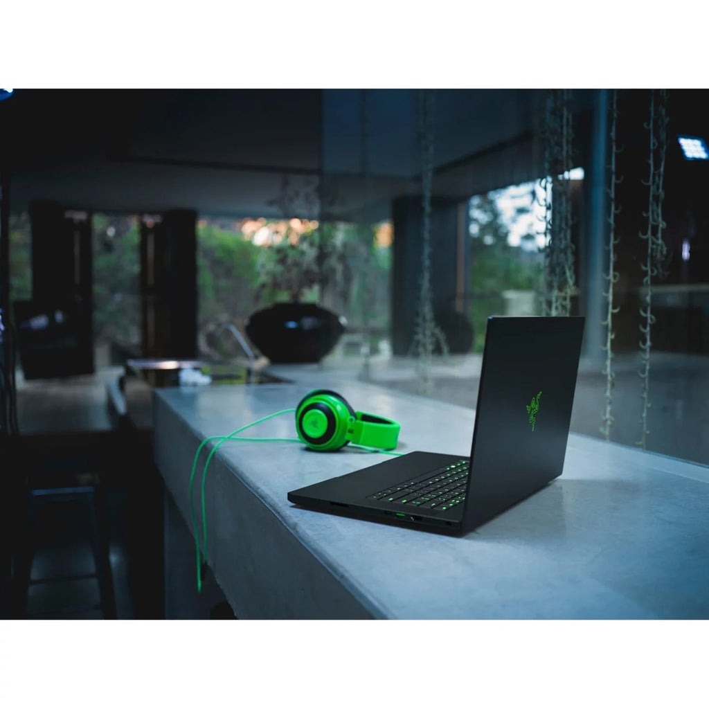 Razer Blade 15 Advanced Edition 15.6" 4K UHD Gaming Computer; Core i9 i9-12900H; NVIDIA GeForce RTX 3080 Ti 16 GB; 1TB Storage; Windows 11 Home