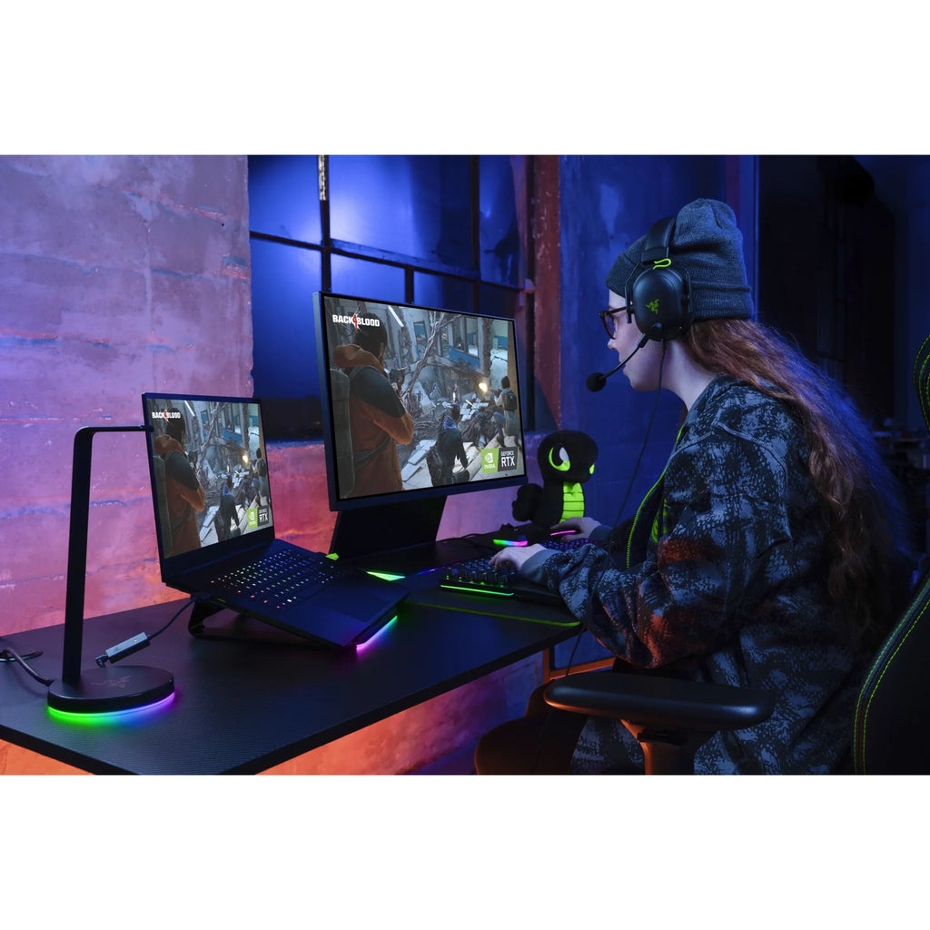 Razer Blade 15 Advanced Edition 15.6" 4K UHD Gaming Computer; Core i9 i9-12900H; NVIDIA GeForce RTX 3080 Ti 16 GB; 1TB Storage; Windows 11 Home