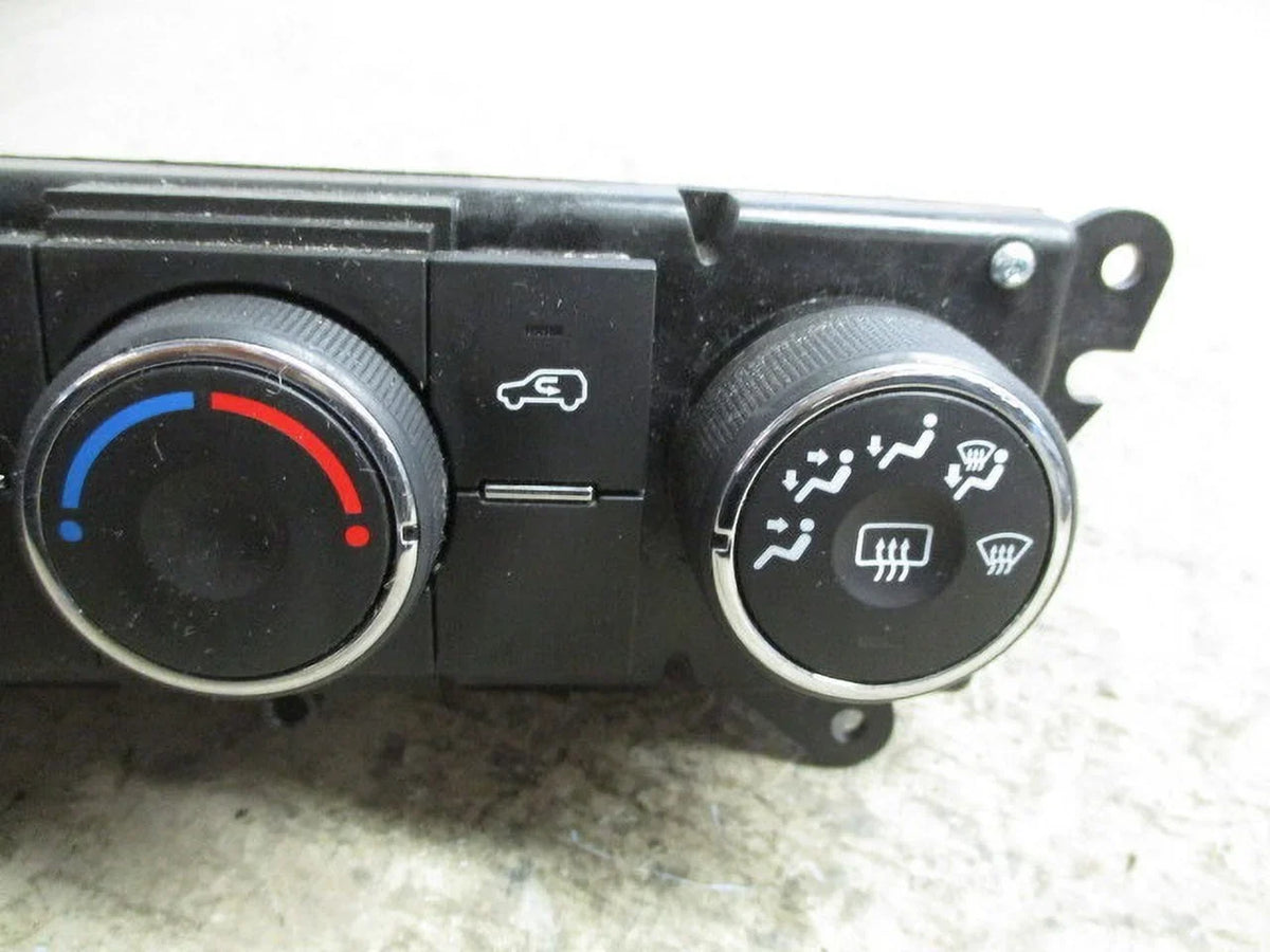 Saturn Vue Manual Climate AC Heater Temperature Control OEM LKQ (Good)