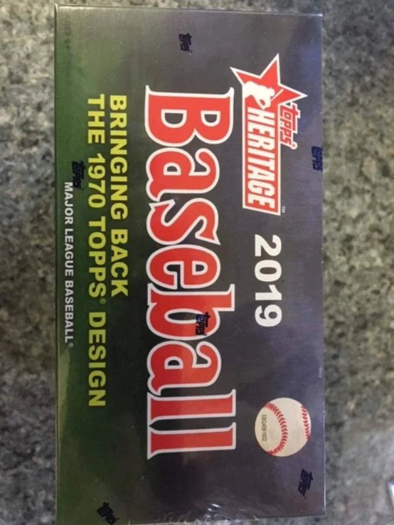 2019 Topps Heritage Retail Box Sealed (24 packs; 9 cards per pack)
