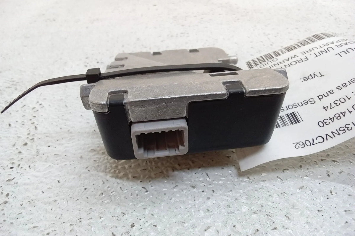 2018 Toyota Camry Front Windshield Lane Departure Warning Camera 8646C-06010 OEM (Good)