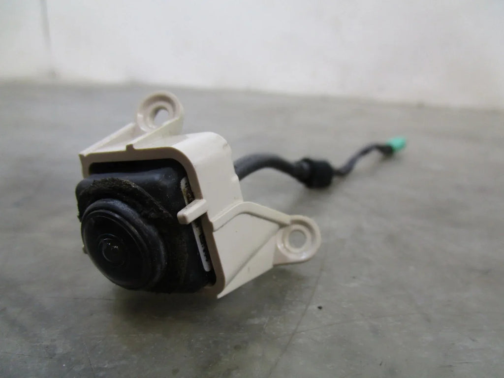 13 2013 Infinti QX56 Side View Mirror Mounted Camera OEM (Good)